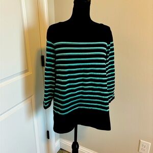 Liz Claiborne Top with Back Button Details